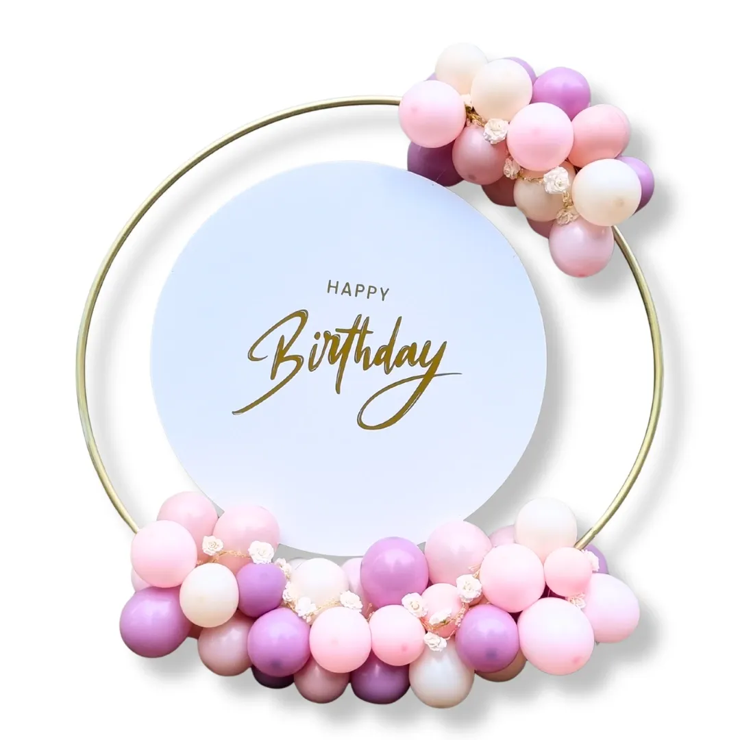 Couronne de ballons Personnalisée (Fond blanc)